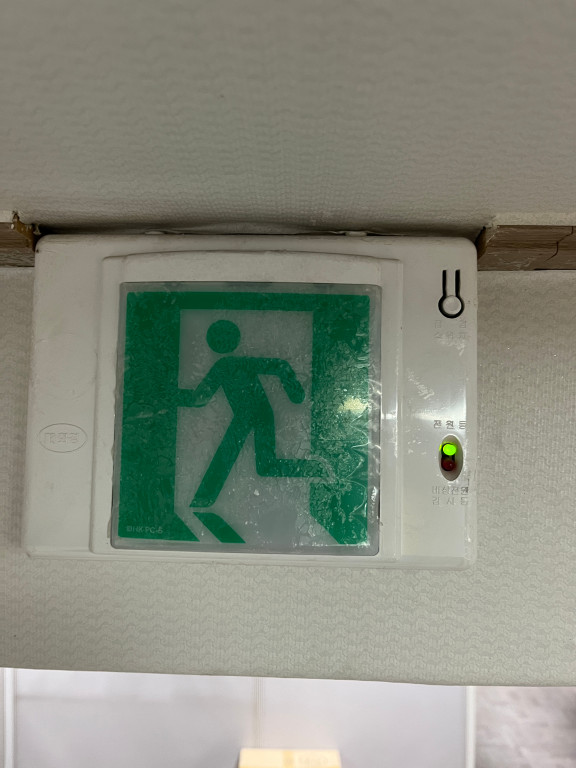 4f15107143d0e1f5d8af306513fc4f6f_1765567506_0601.jpg