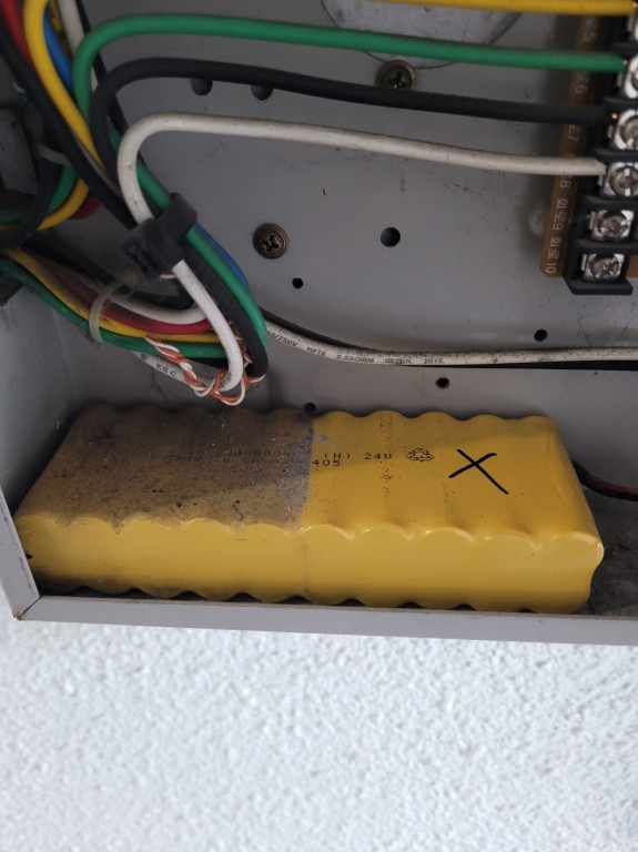 b95fc170918ff8b8e547abfa16f2f49d_1766313896_4586.jpg